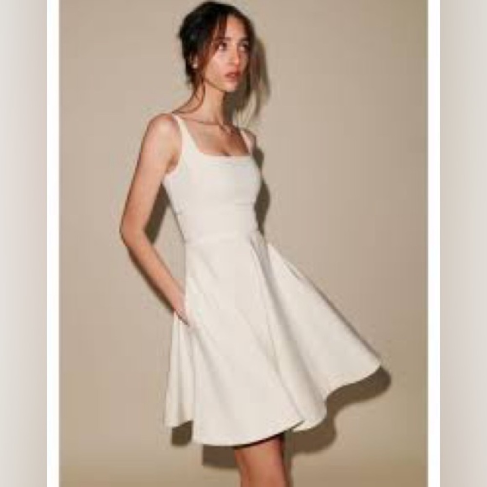 Mint Condition Reformation Barclay Dress in Fior Di Latte - SOLD OUT ONLINE